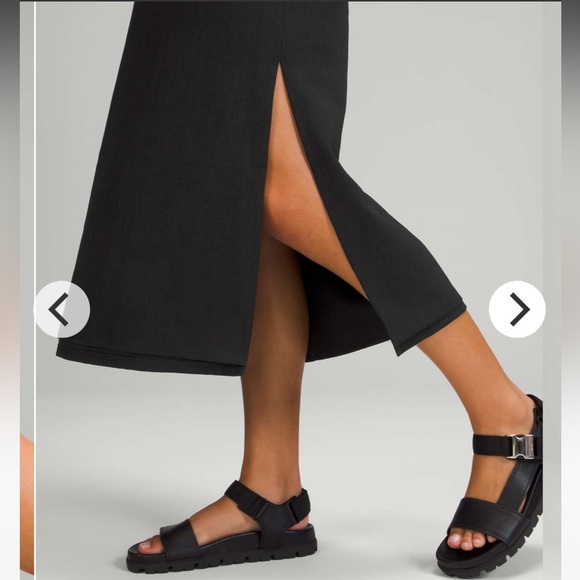 $128 Lululemon V-Neck Midi Dress Black - Picture 4 of 5